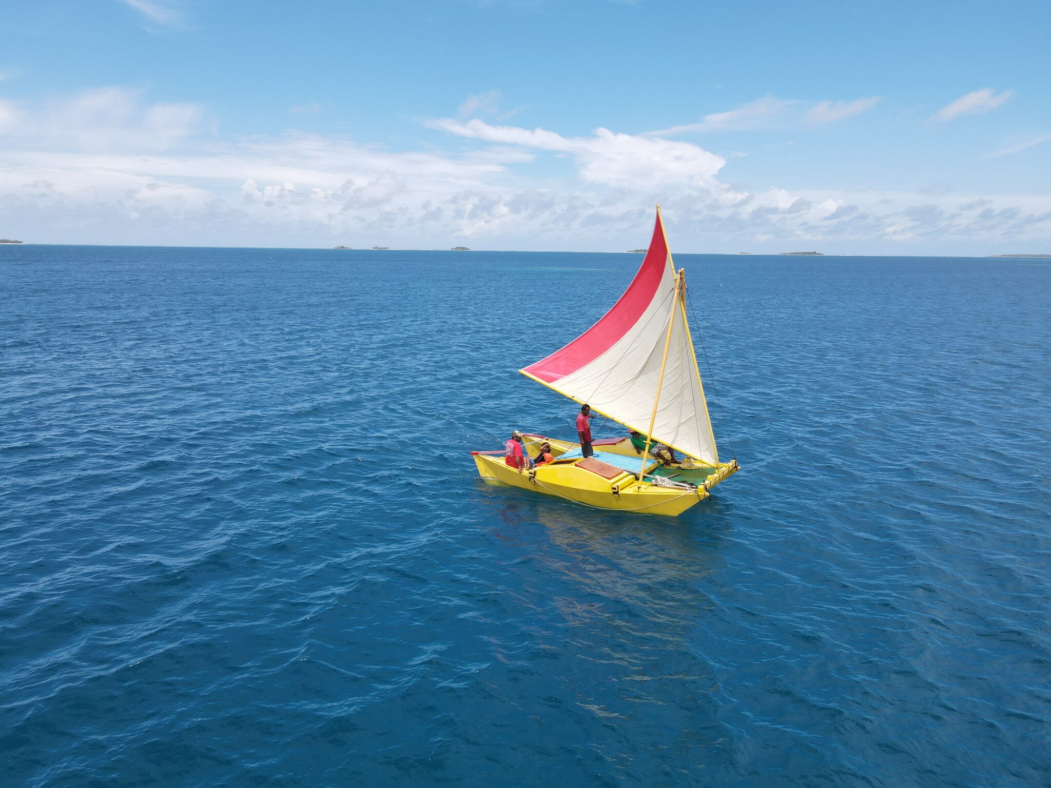 Lagoon Cat Marshall Islands: Where the Ocean Is the Road - Changing Transport